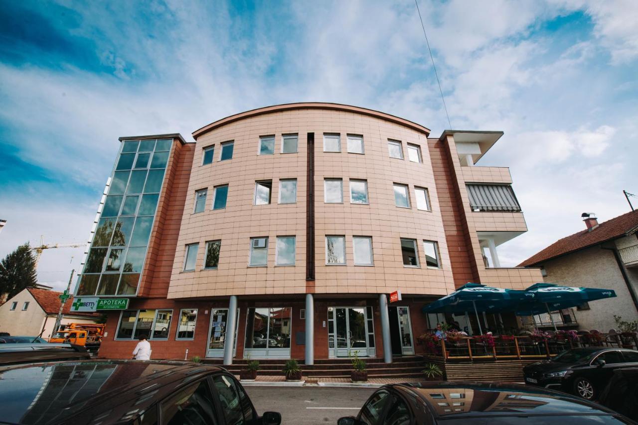 Apartament Oaza